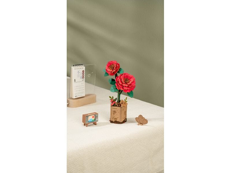 RoboTime Bausatz Red Camellia 113-teilig 3D-Puzzle aus lasergeschnittenen Holzteilen
