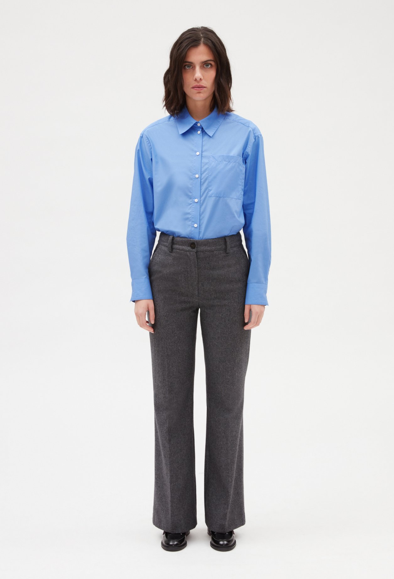 Pantalon flare gris chine