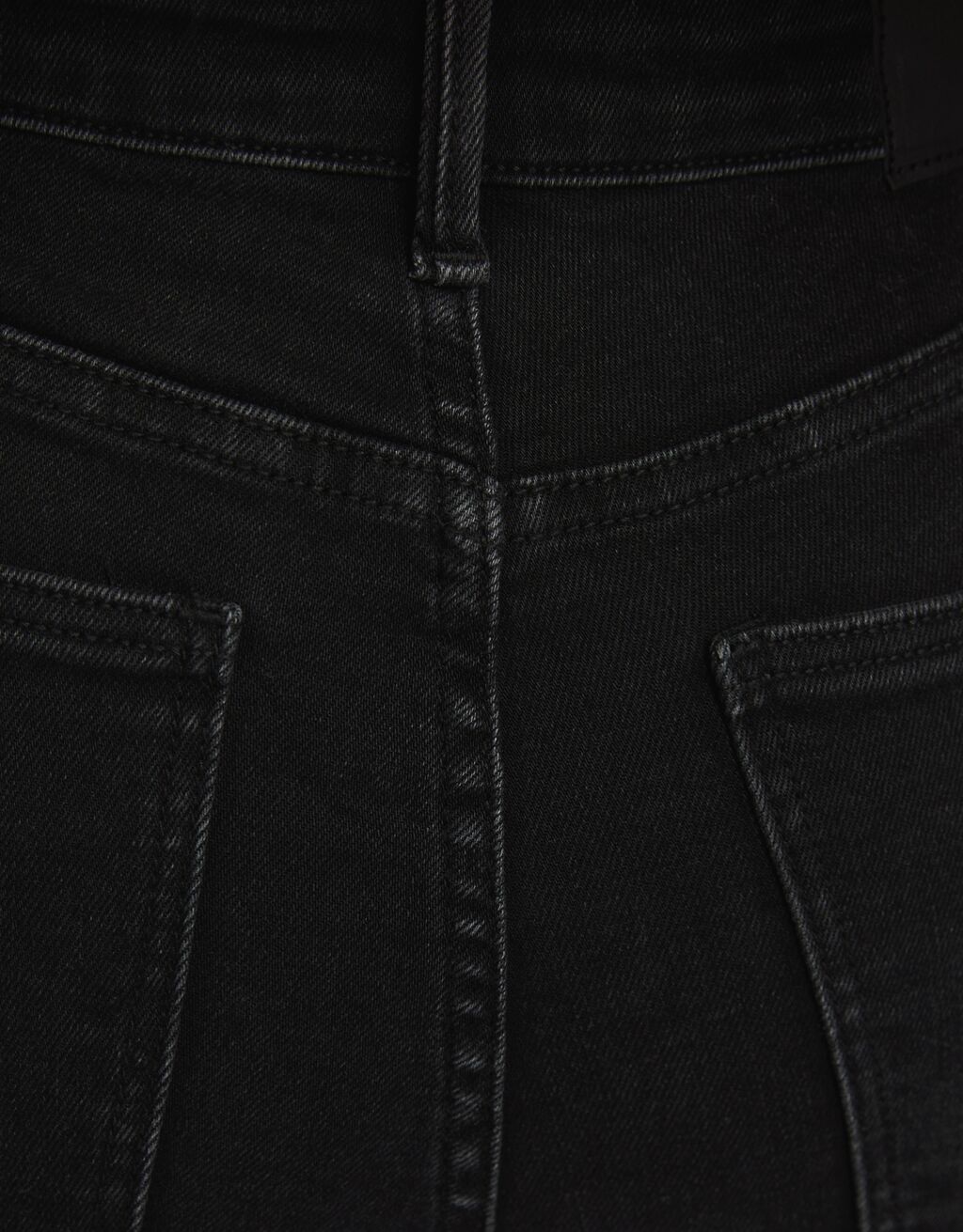 calça jeans skinny de cintura super alta