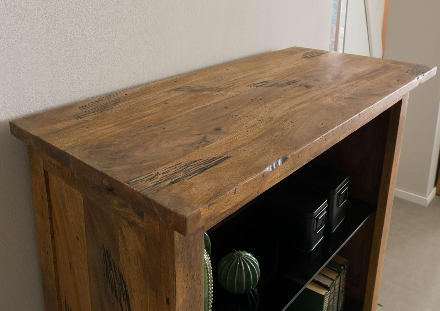MASSIVMOEBEL24.DE | Railway Lux Standregal aus Massivholz mit Beleuchtung #165 | Mangoholz/Altholz - Natur lackiert | 100x45x175 cm | 5 Fächer, 1 Tür, 2 Schubladen | Standregal klein