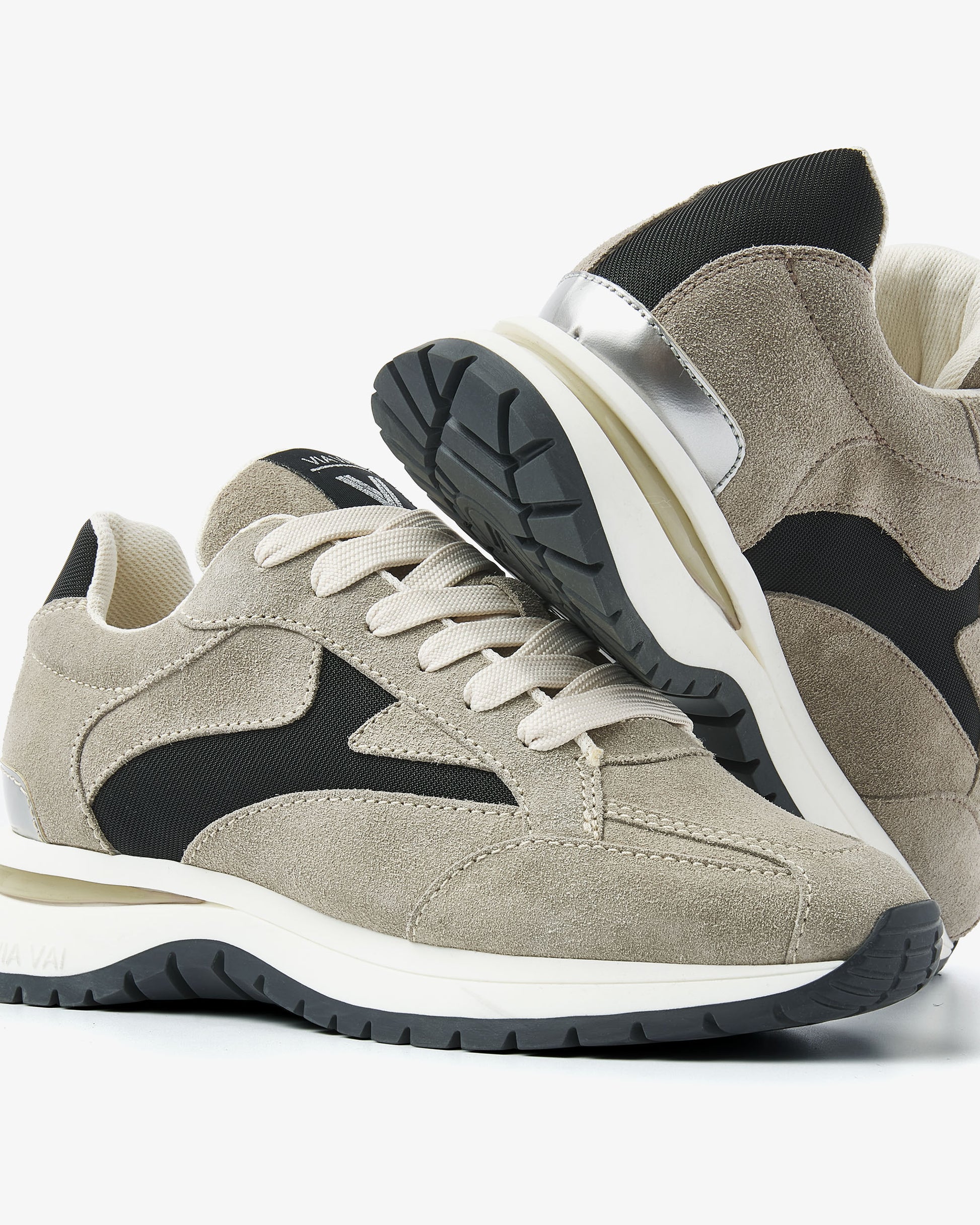 VIA VAI grijze dames sneakers Usher Riggs