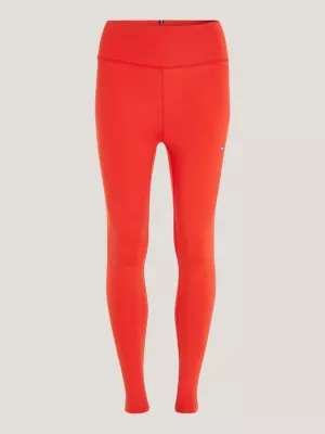 Calça legging esportiva essencial, comprimento total e modelagem justa.