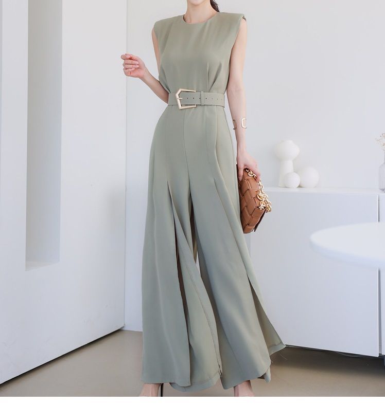 Aurora - Mouwloze jumpsuit met wijde pijpen en riem