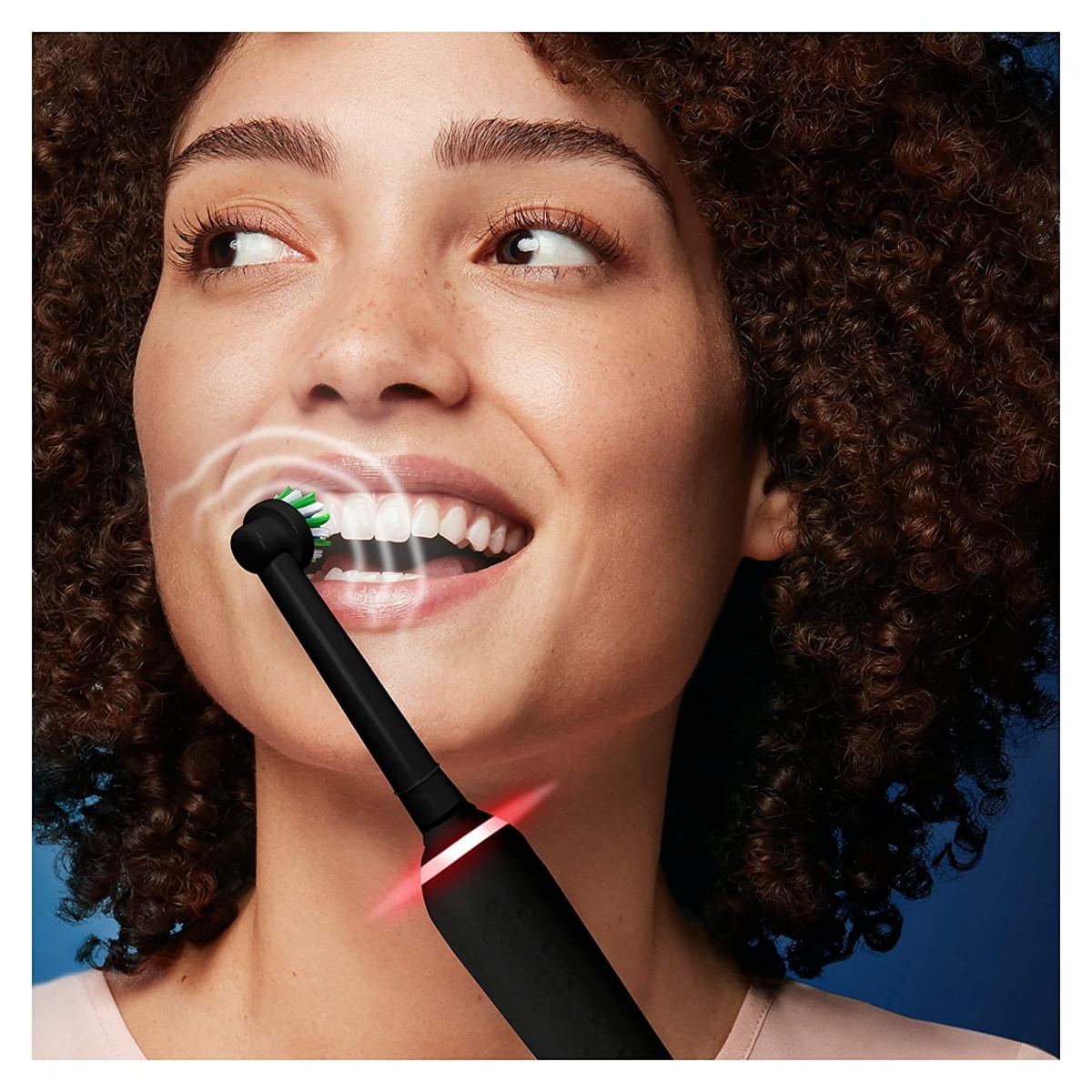 Oral-B Pro 3 3500 elektrische Zahnbürste Black Edition +Reise-Etui JAS22