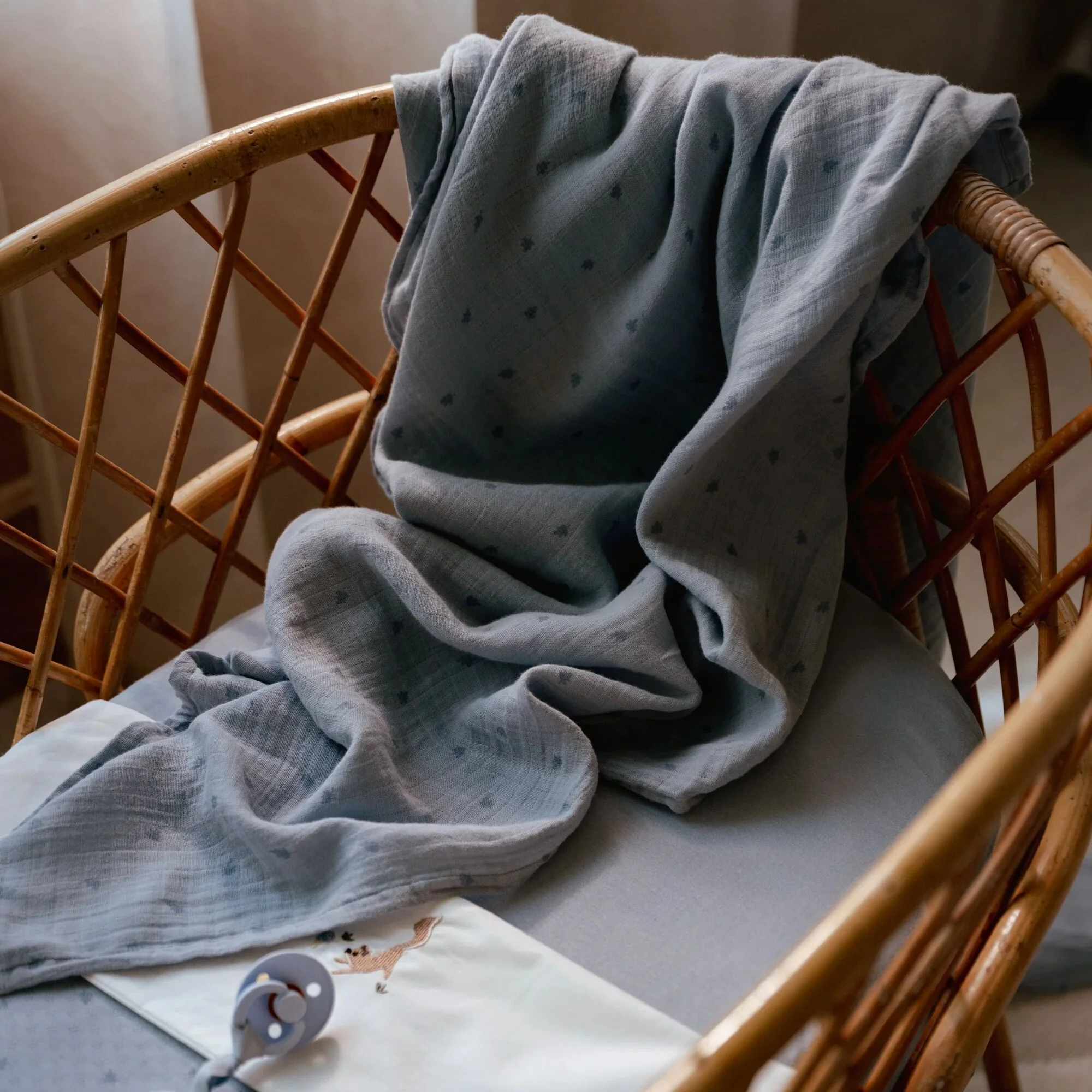 Swaddle - Blauw - 120 cm - Essentials kopen? | Little dutch