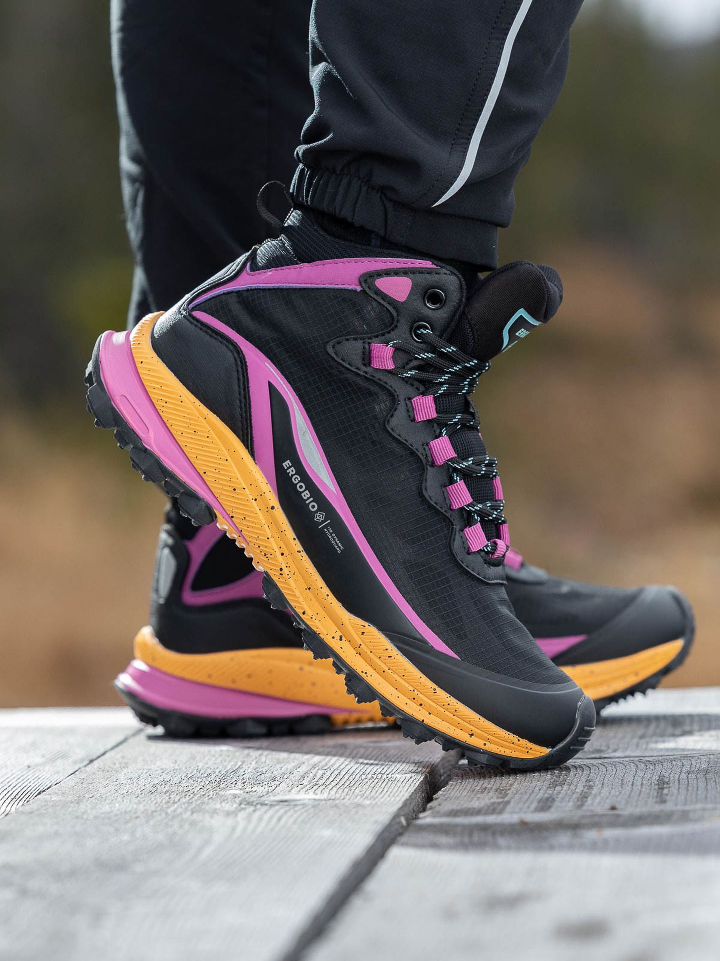 Trekker Lady WP
