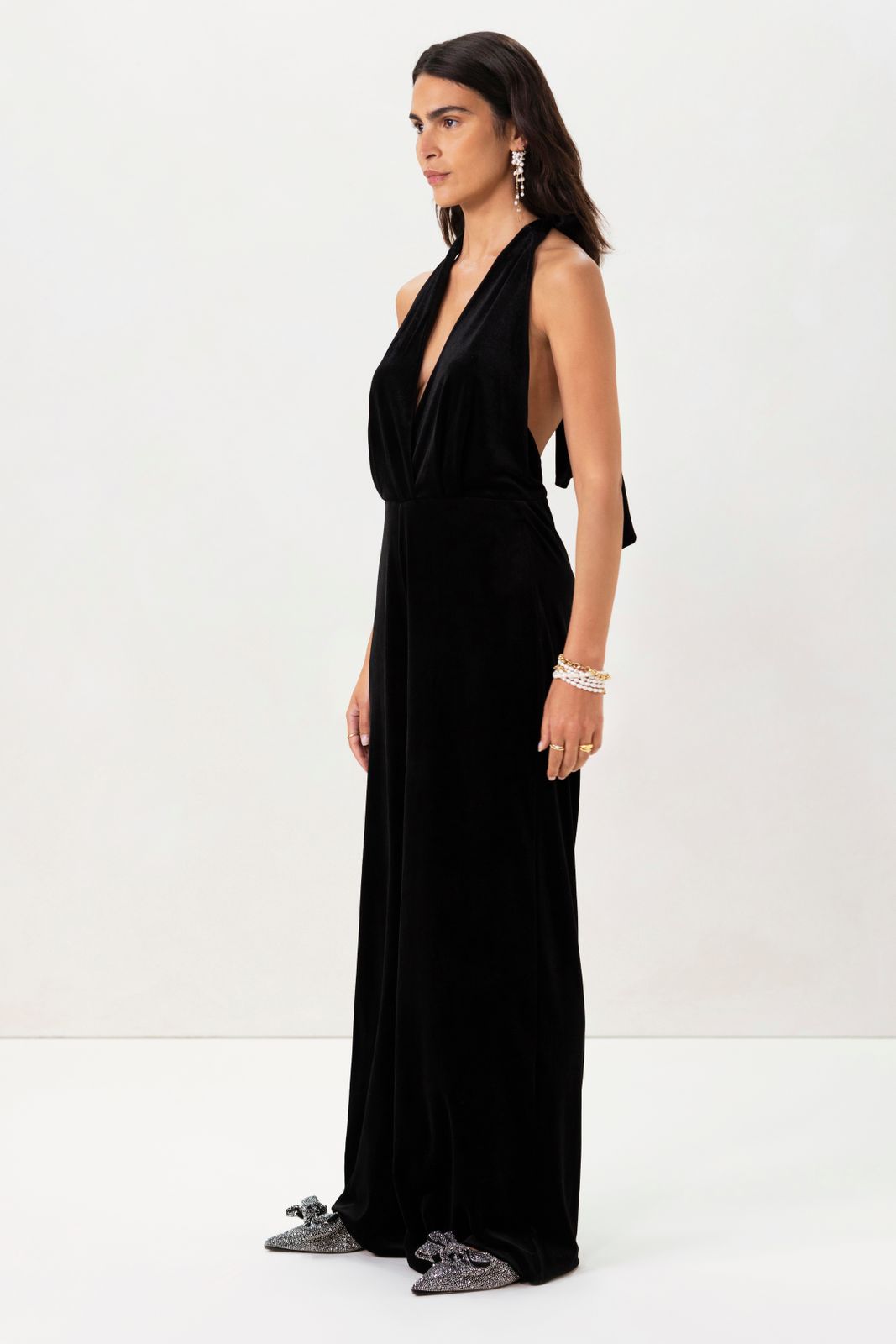 Zwarte velvet halter jumpsuit