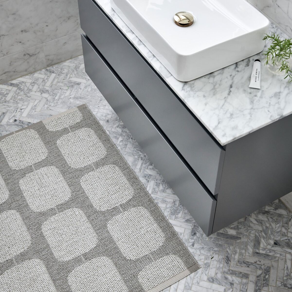 Gulvteppe Sten, 70 x 300 cm., warm grey/fossil
