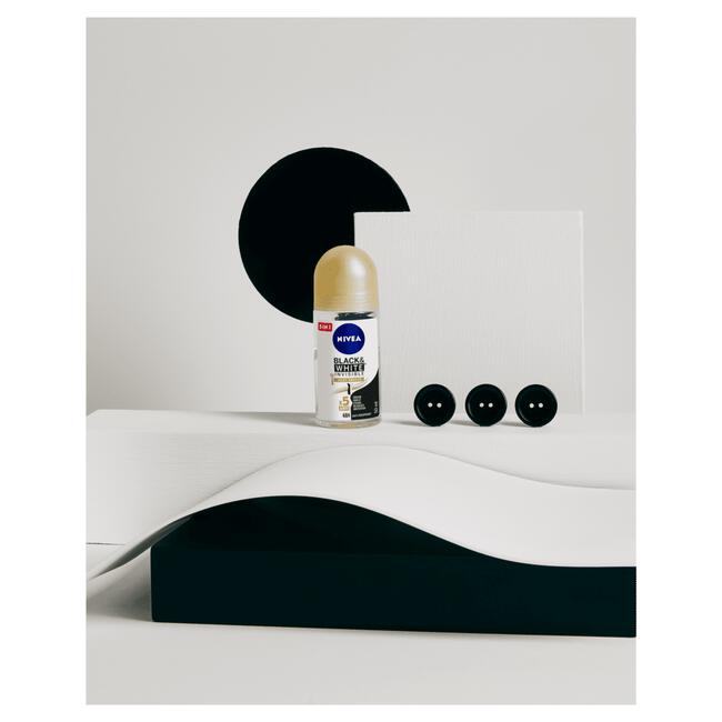 NIVEA Black & White Invisible Silky Smooth Deodorant Roller 50 ML