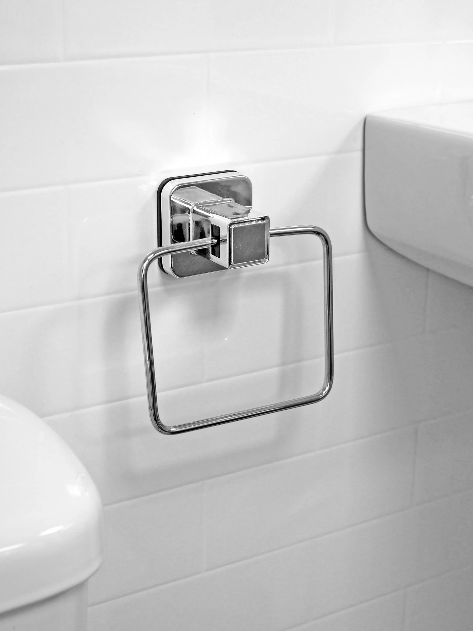 Showerdrape zuignap wandgemonteerde handdoekenring Pushloc