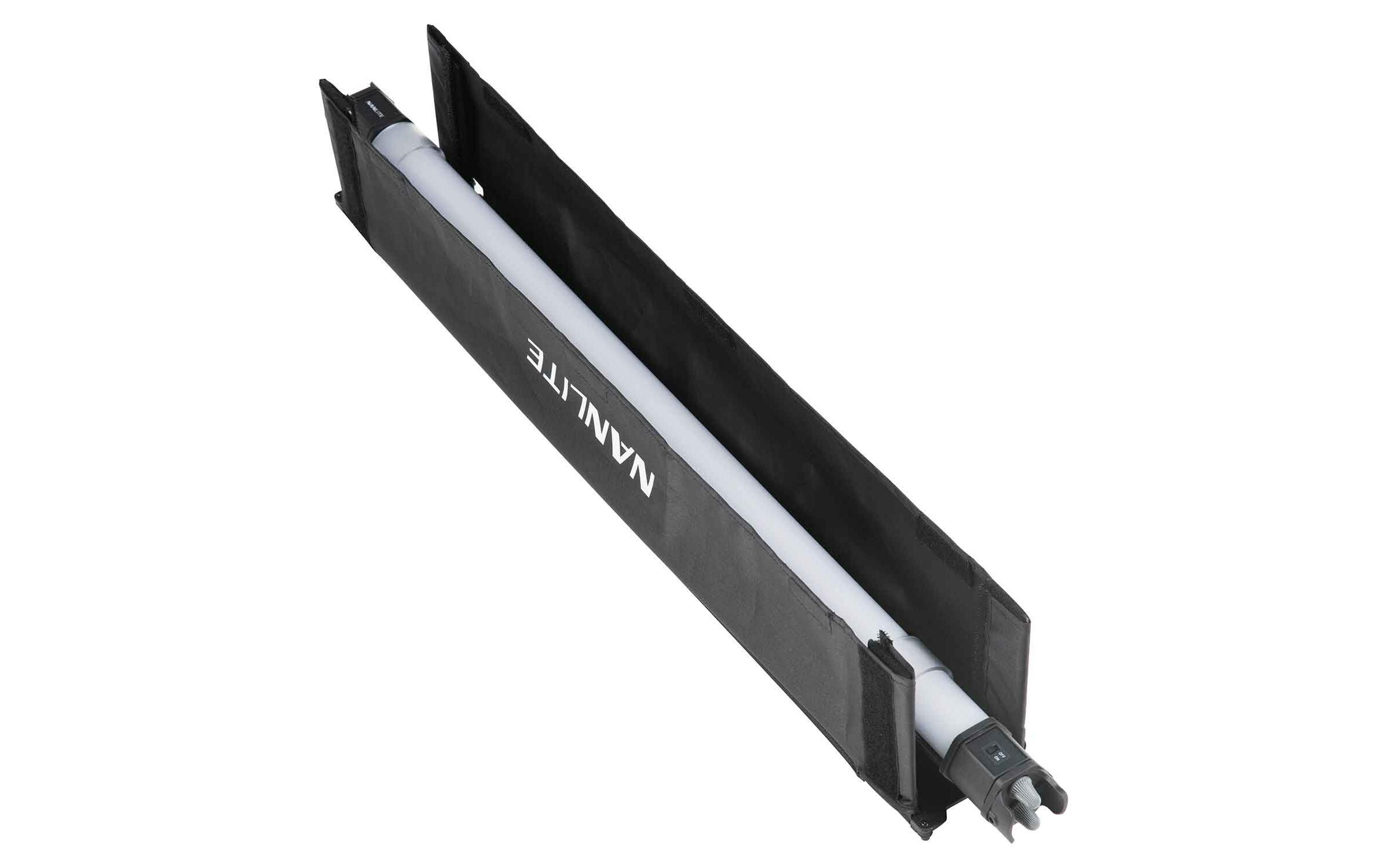 Barndoor mit Richtgitter BD-PTII15C+ECBarndoor mit Richtgitter (PavoTube II 15C)