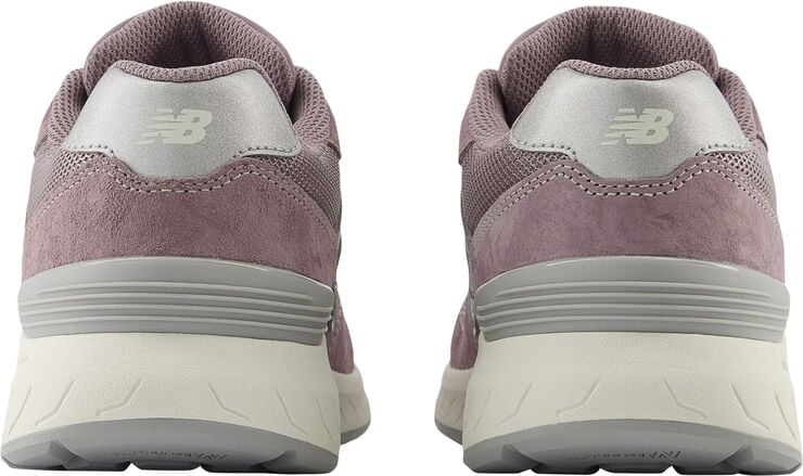 New Balance Freshfoam Walking Sneakers Pink