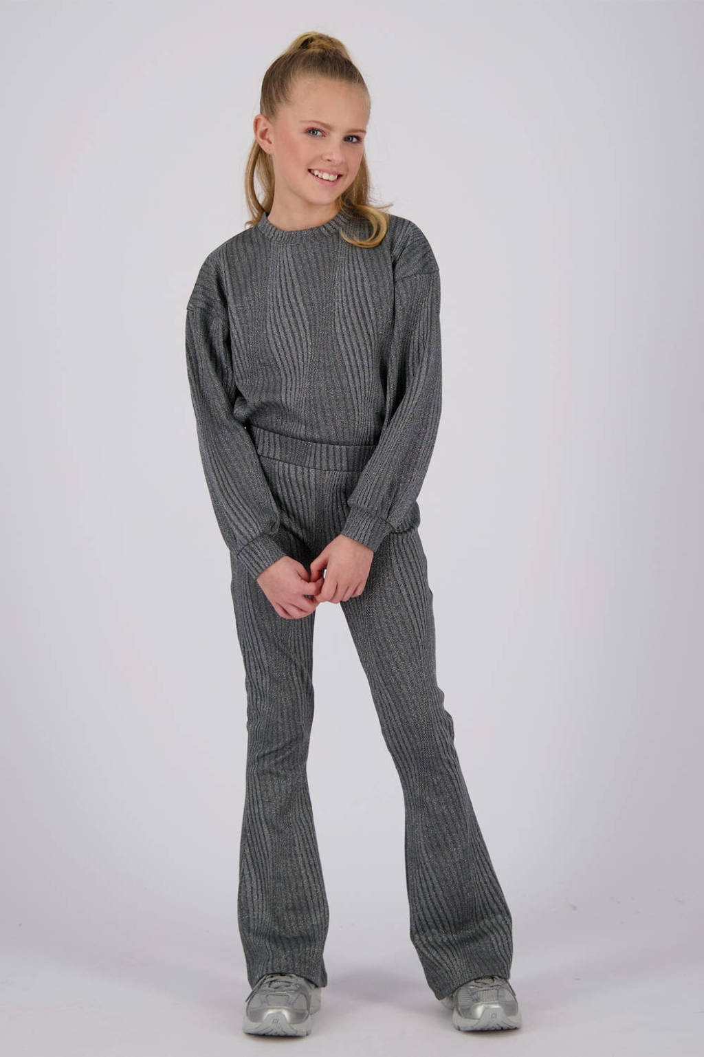 Vingino high waist flared broek Sarie met all over print grijs