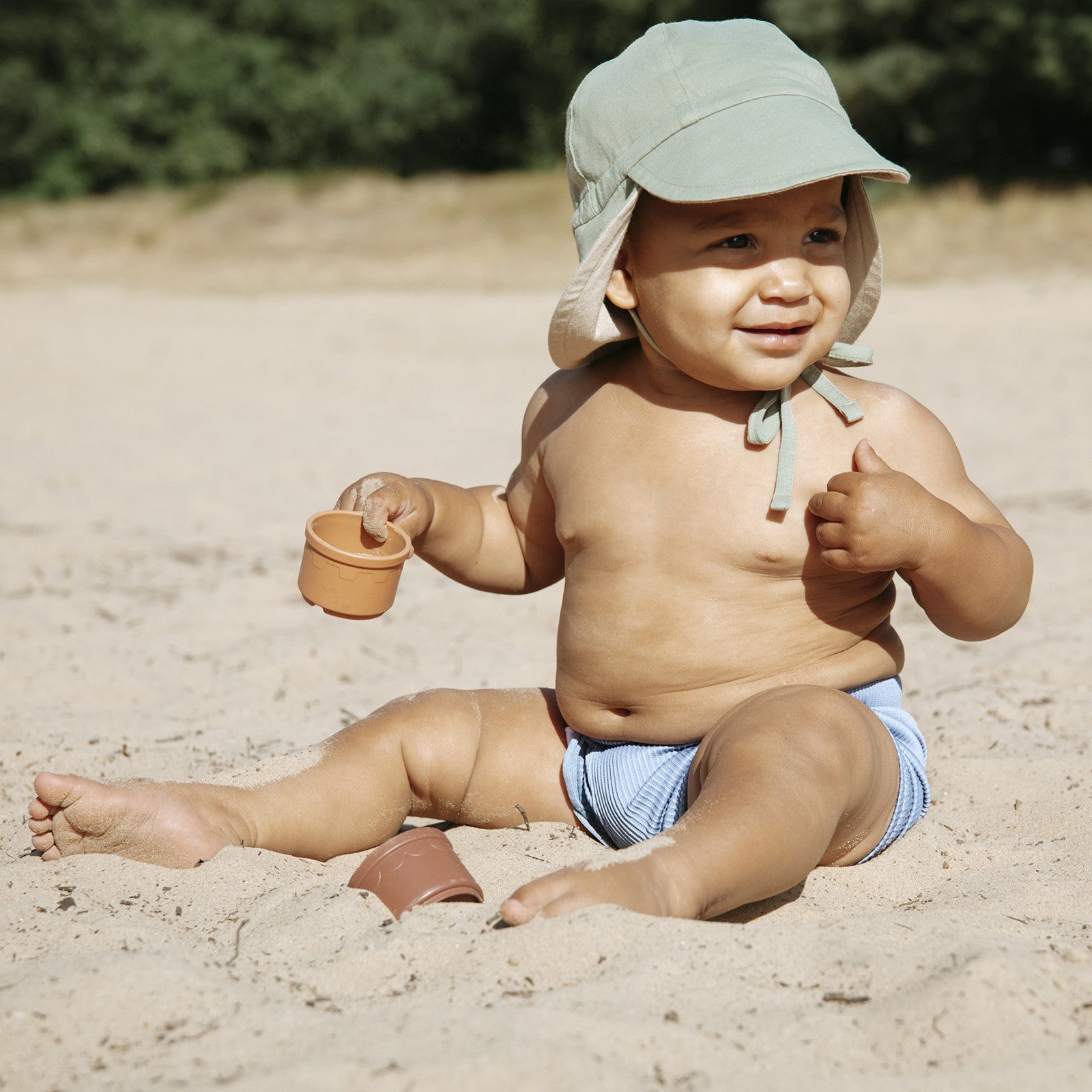 Baby Sonnenhut UVP 50  Olive Green/Sandy Beach
