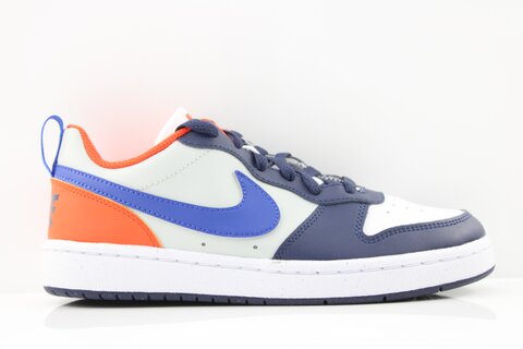 Nike Sneaker