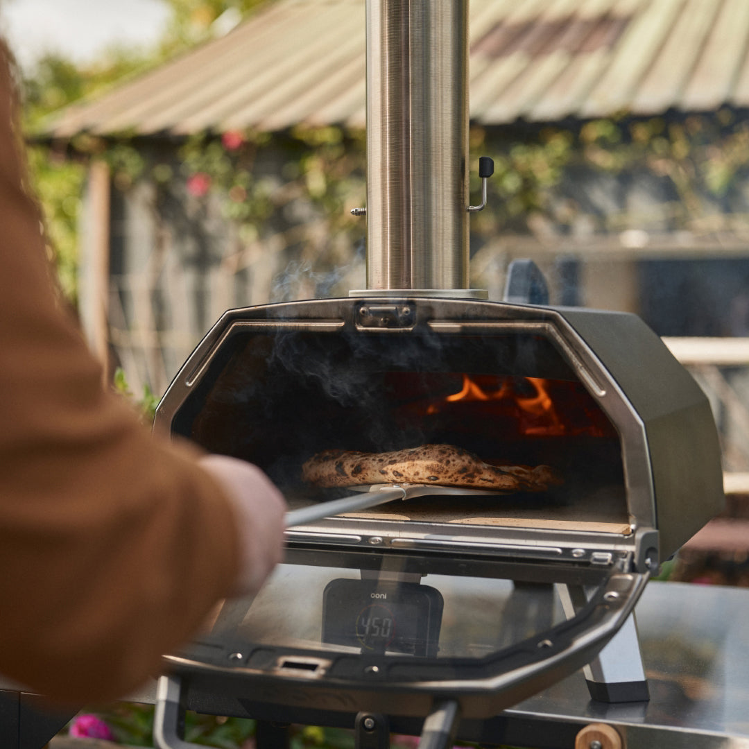 Ooni Pizzaoven Karu 2 Pro voor Pizza's tot Ã 40 cm - Zwart / Zilver