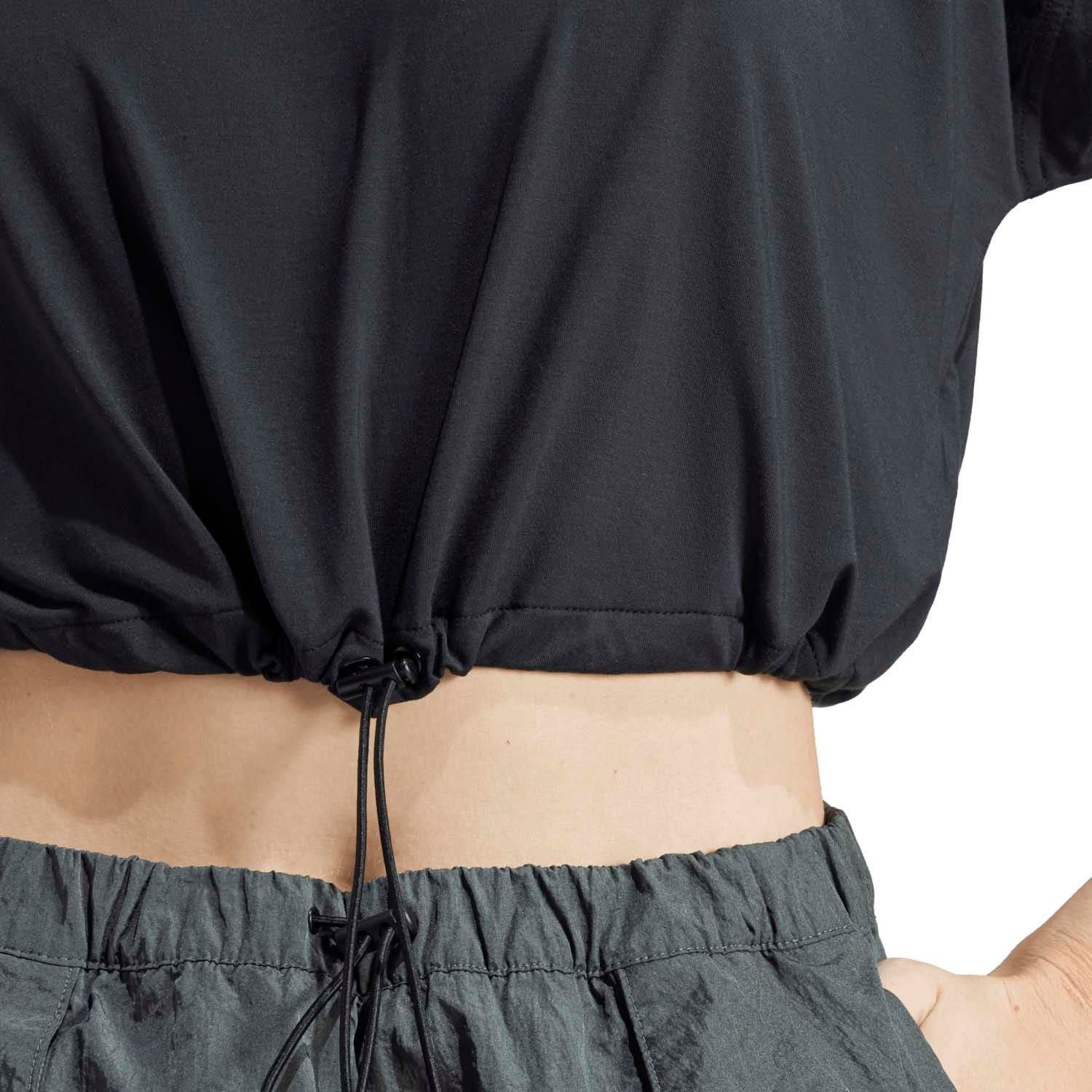 adidas  City Escape Crop T-shirt met Elastisch Koord
