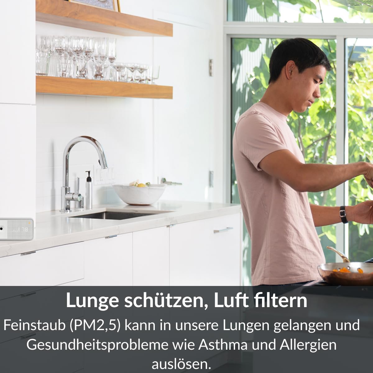 Awair Luftqualitätsmessgerät, innovatives CO2 Messgerät (Kohlendioxid-Melder), Monitor für Temperatur, Luftfeuchtigkeit, Feinstaub (PM 2,5) oder Chemikalien (VOC), Luftsensor, mit awair App