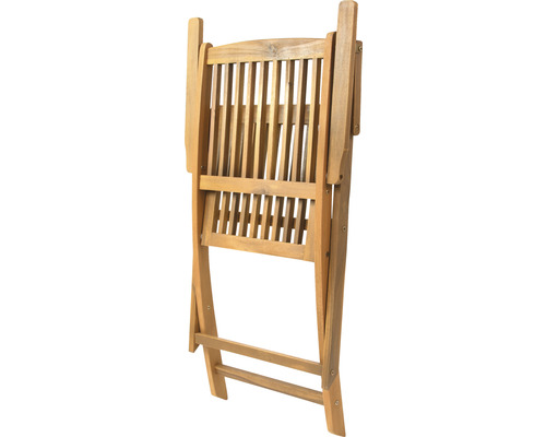 Eetkamerset voor 8 personen bestaande uit: 8 stoelen, ovale houten tafel