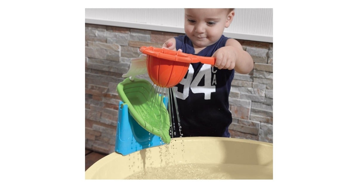 Step 2Wild Whirlpool Water Table Tafel