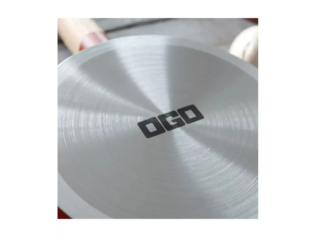 Ogo Living - Poele Ector 28cm En Aluminium Paprika Avec Manche En Bois
