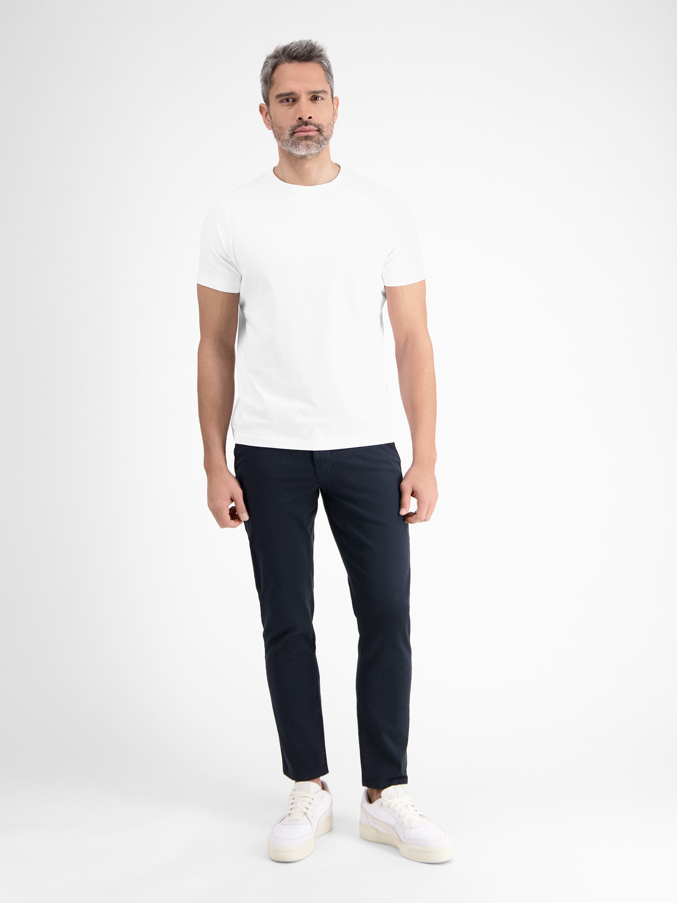 Klassisches Rundhals Herren T-Shirt
