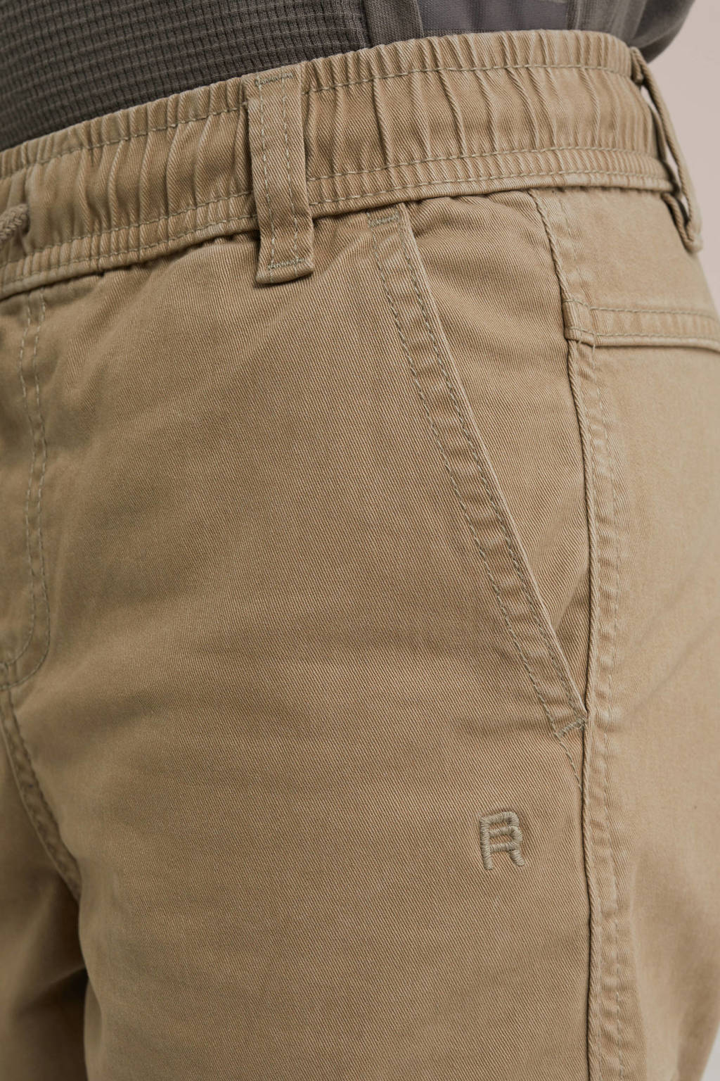WE Fashion slim fit cargobroek kaki