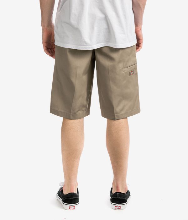 Dickies 13IN Multi Pocket Workshort Shorts (khaki)