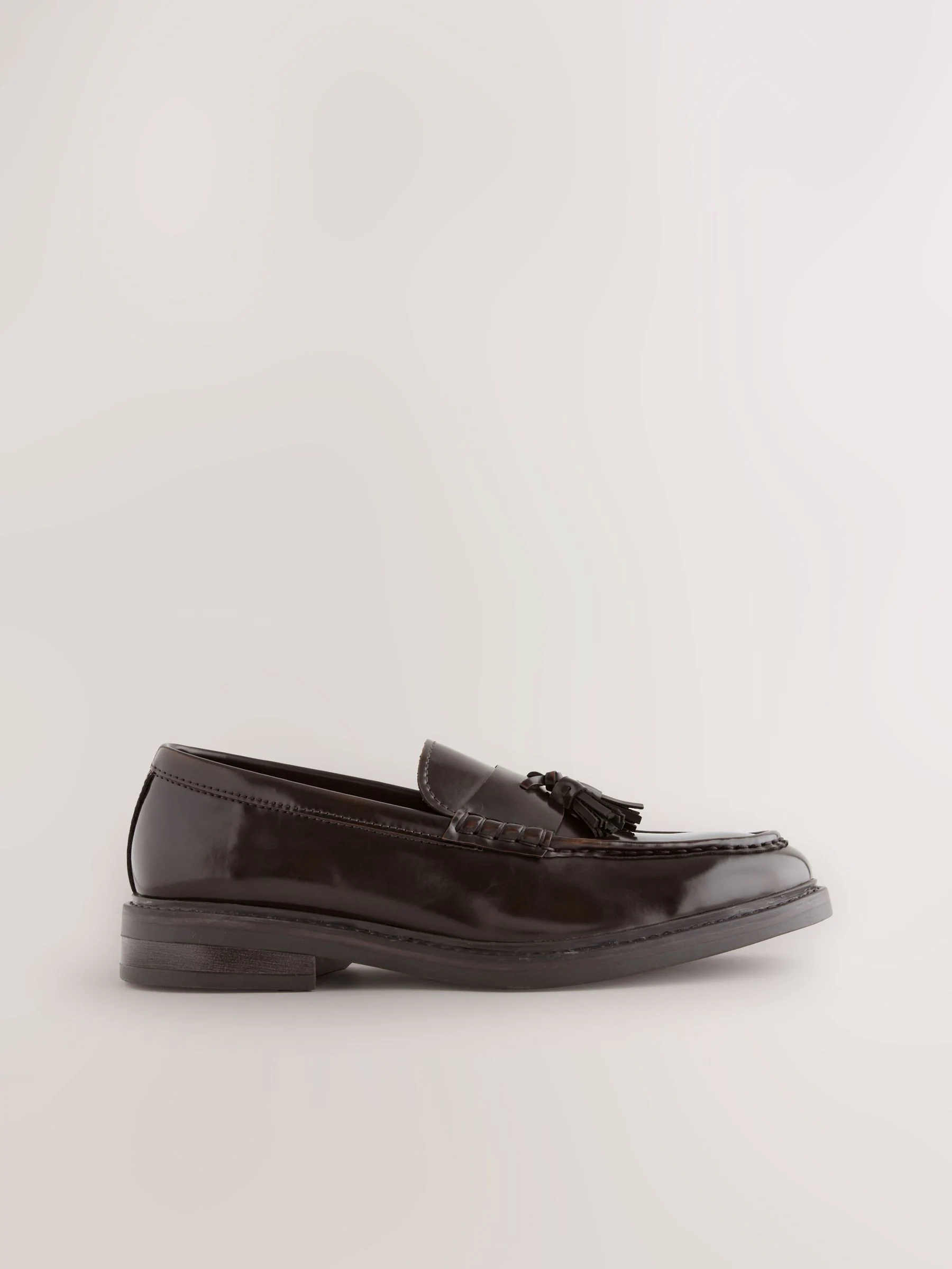 Bruin - Loafers met dikke zool en kwast