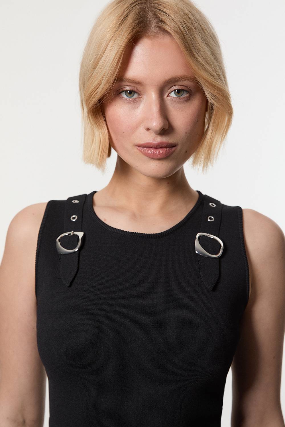 KarenMillen Haut tricoté à garniture de boucle
