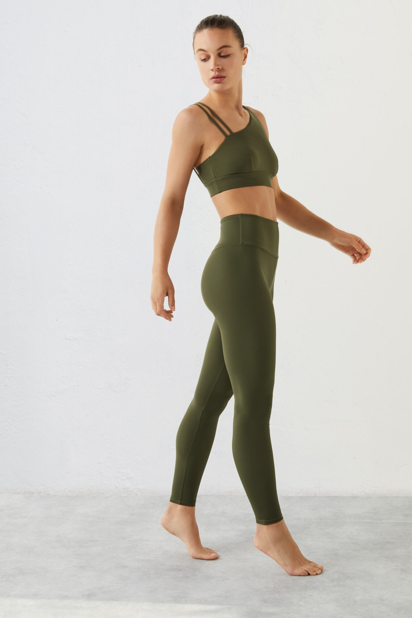 Leggings com toque de colágeno verde - bege