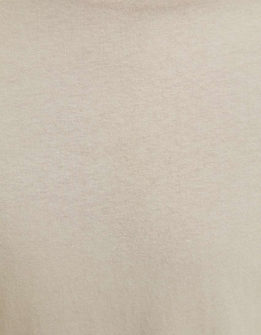 Camiseta de manga curta com modelagem regular