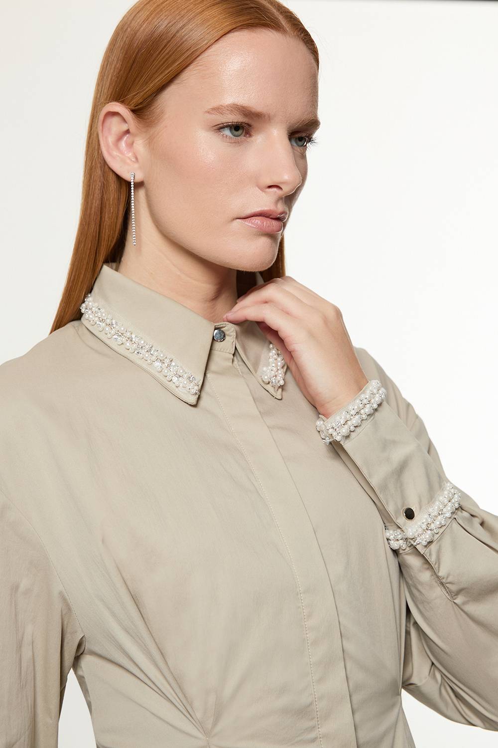 KarenMillen Robe Chemise Mini À Jupe Ample En Coton Avec Finitions Perlées Pour Femmes Grandes