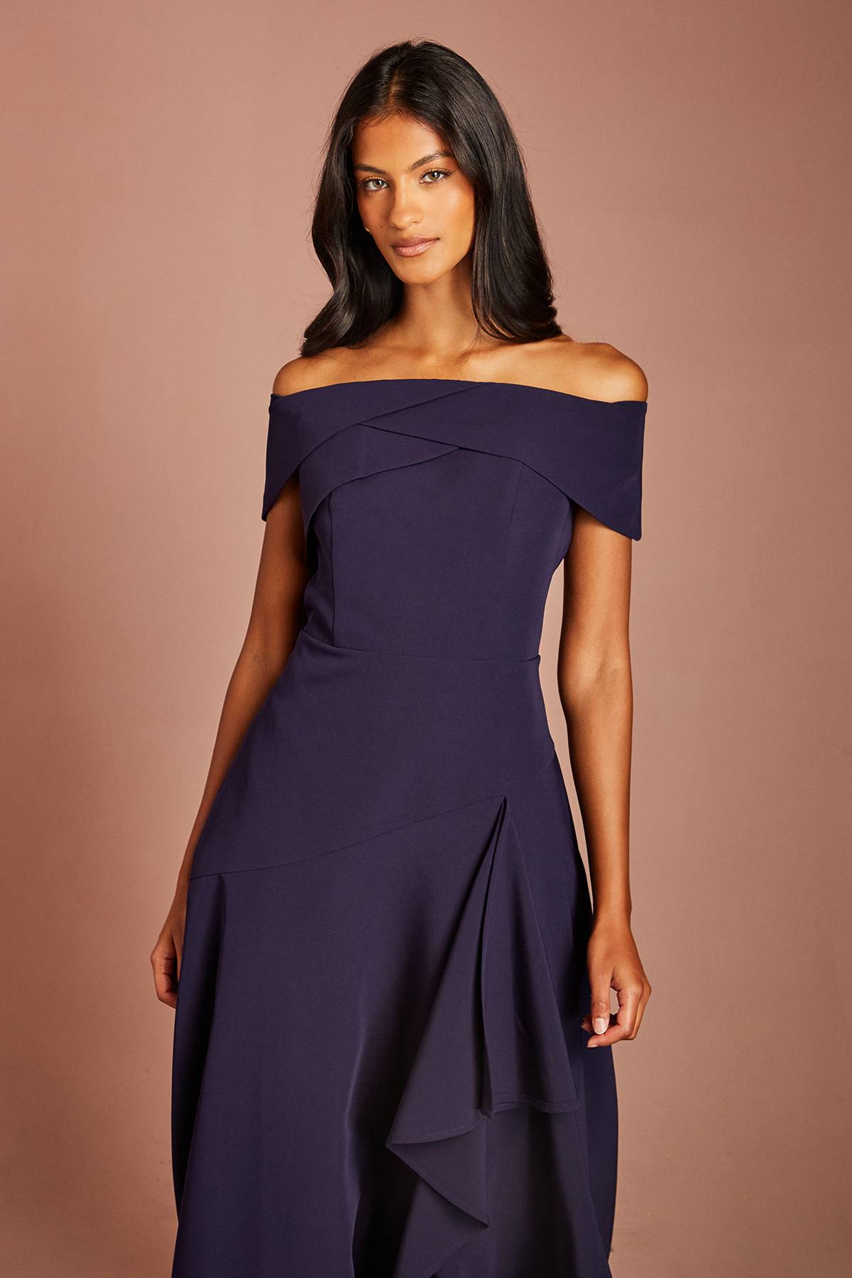 Coast Robe Midi Cascade En Crêpe Épaules Dénudées Petite