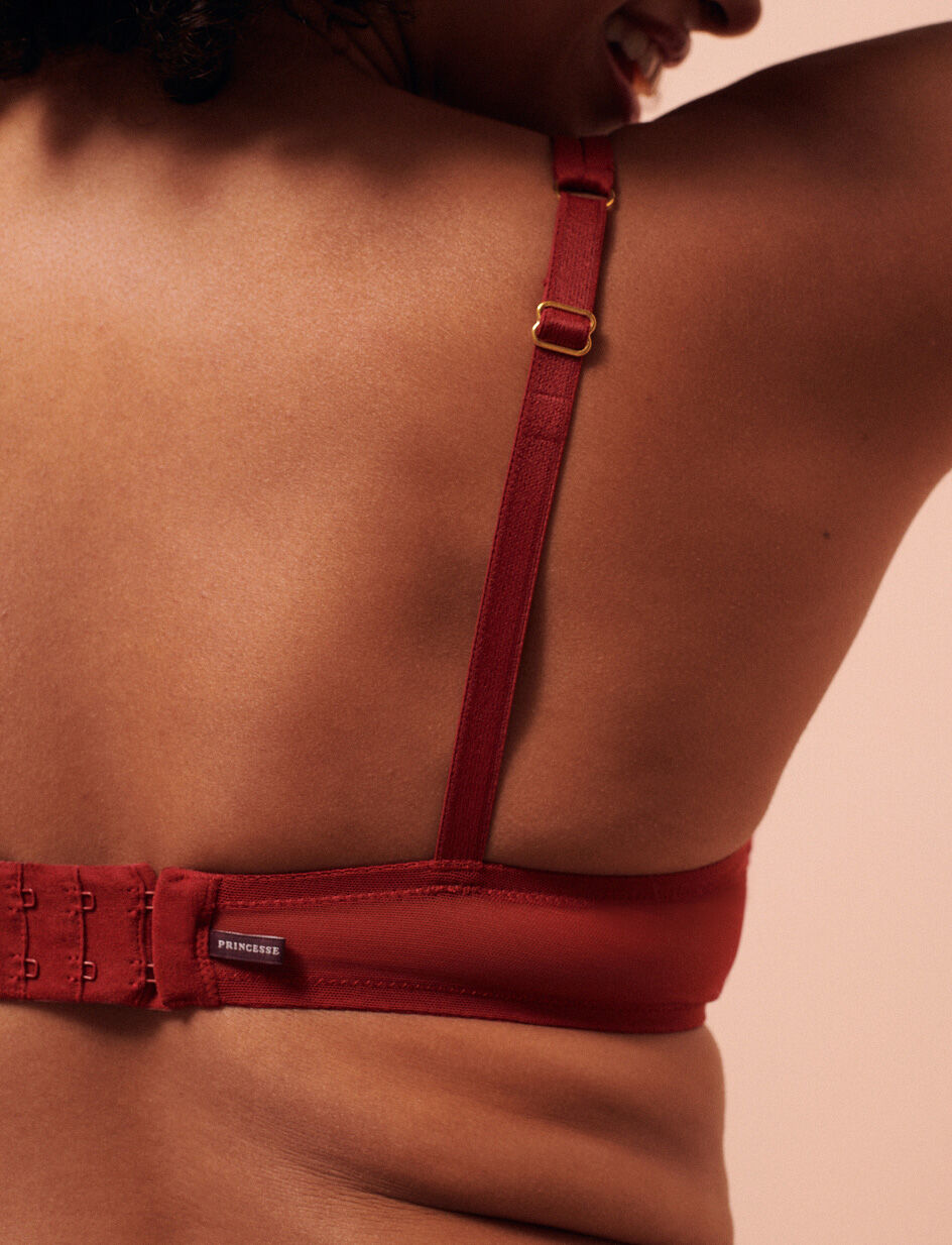 Soutien-gorge triangle avec armatures