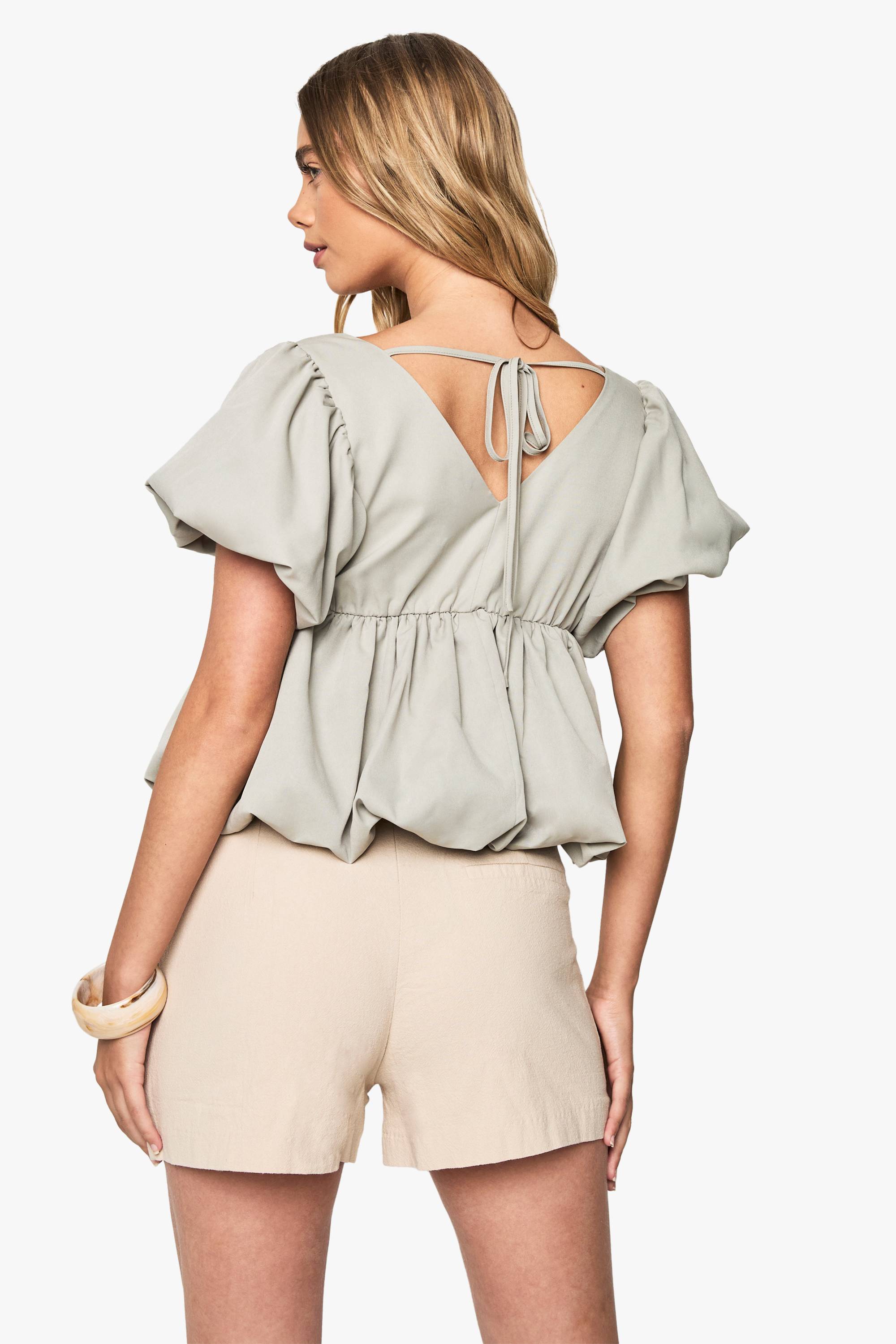 boohoo Top Popeline Puffball