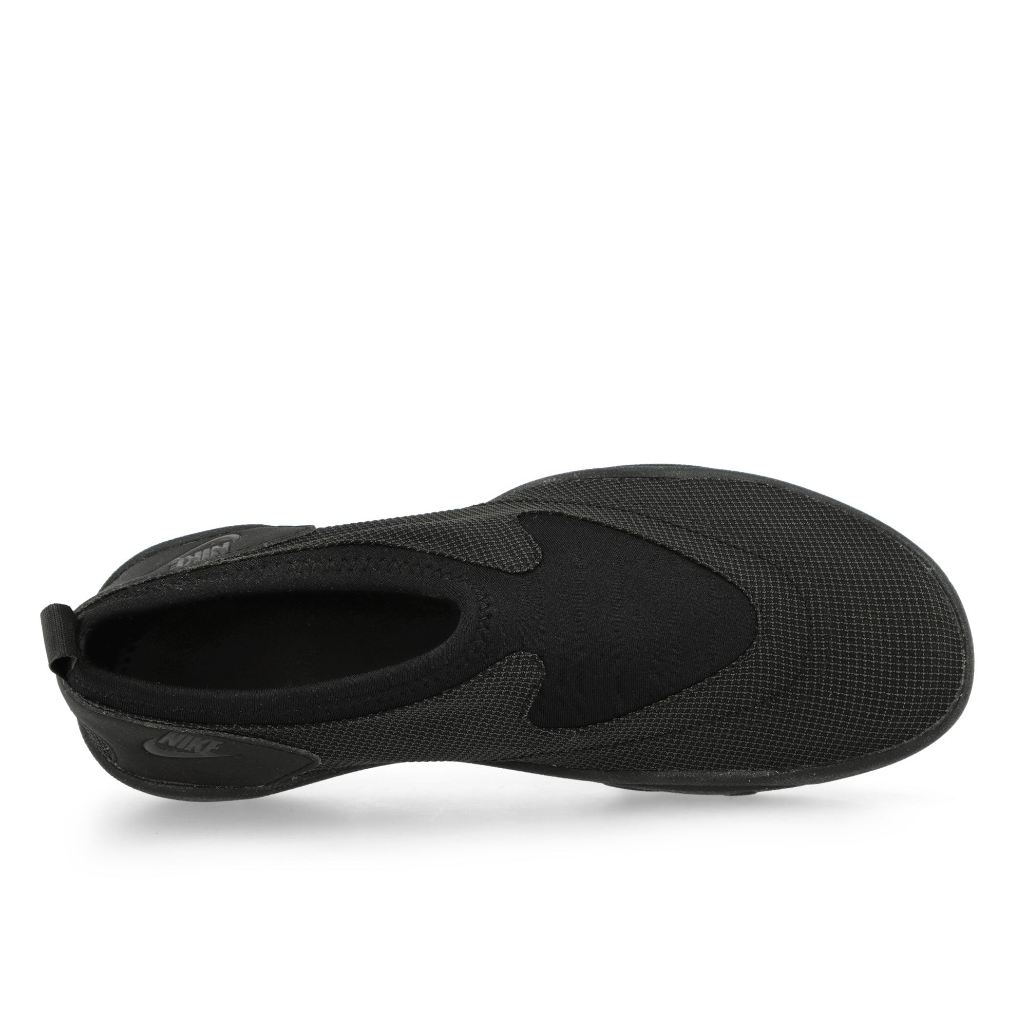 Nike<br>Aqua Turf
