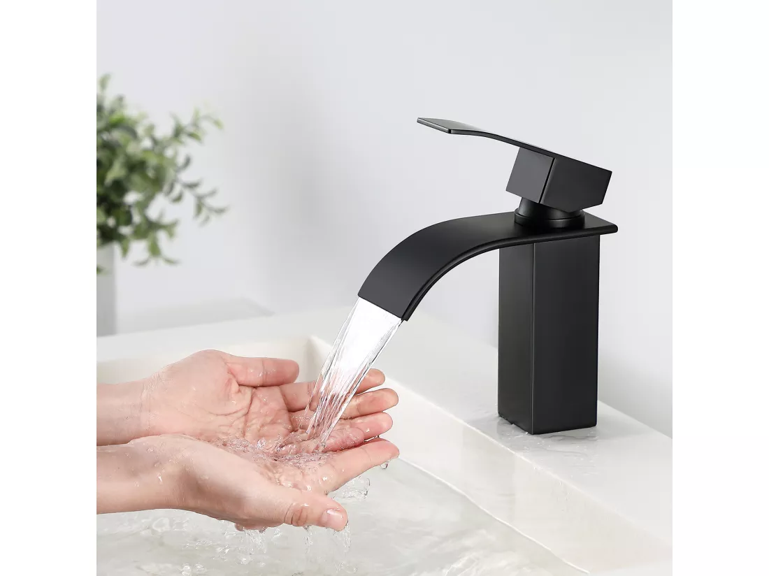 Cecipa max NOIR Robinet de Lavabo en Cascade Mitigeur en Laiton pour Salle de Bain Design Moderne,EU Modèle