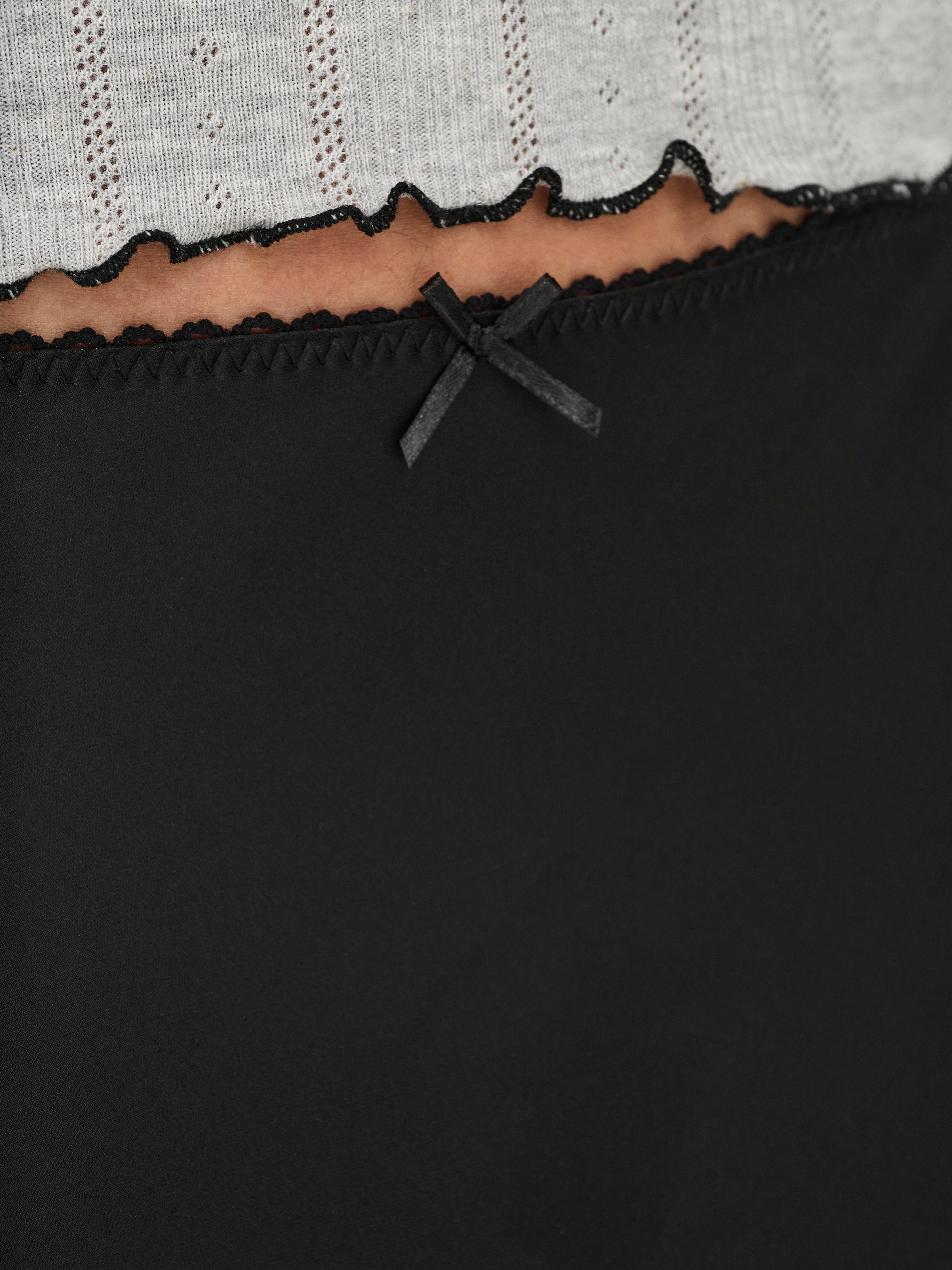 ONLOLIVIA Rock Black