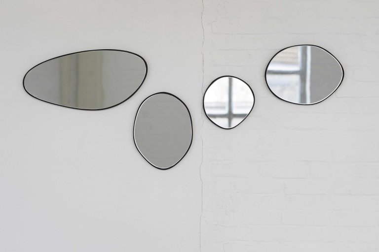 Serax Mirror by Marie Michielssen Ø21.5 organische spiegel A