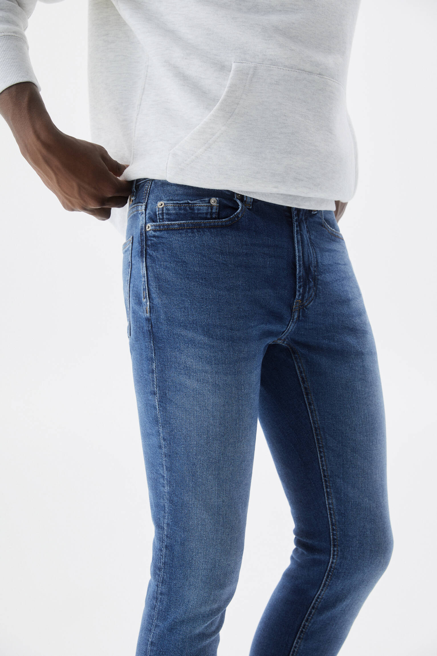 CALÇA JEANS SLIM COMFORT - AZUL MÉDIO