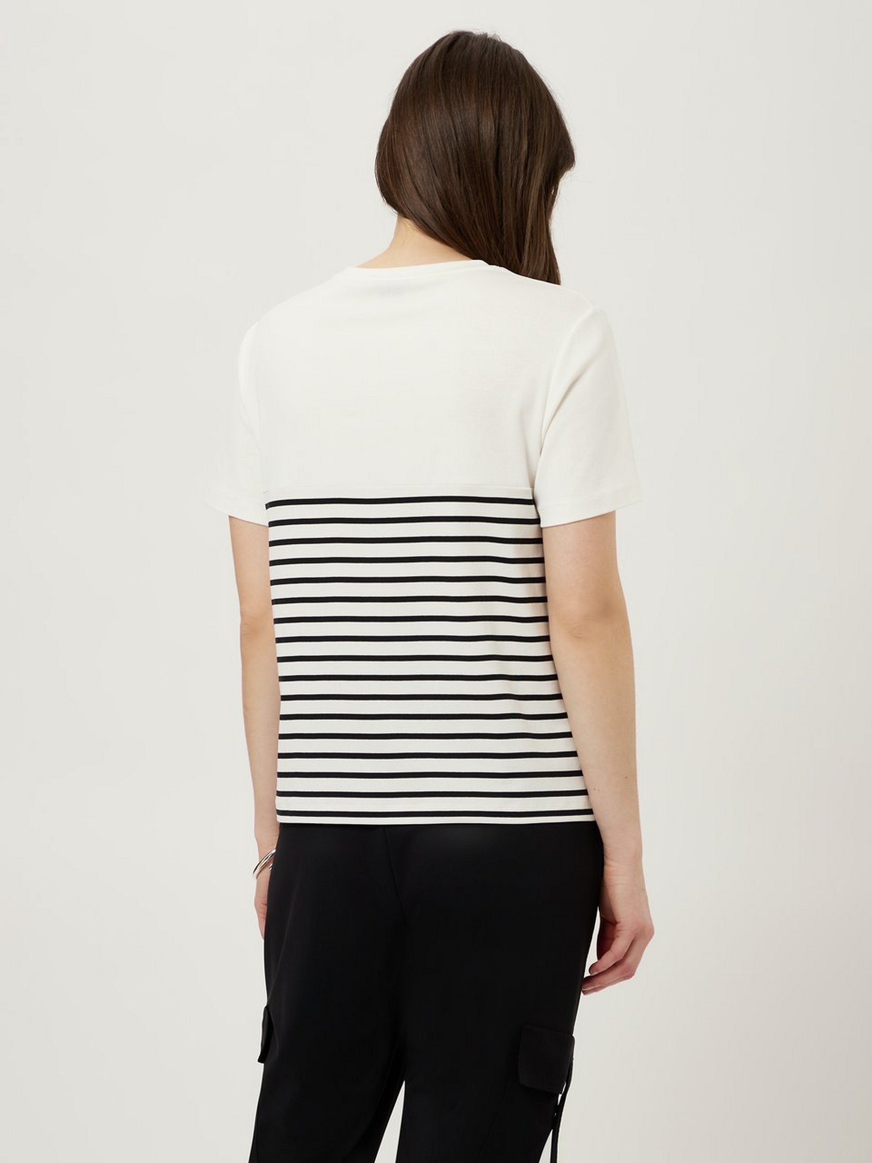 Rundhals-Shirt
