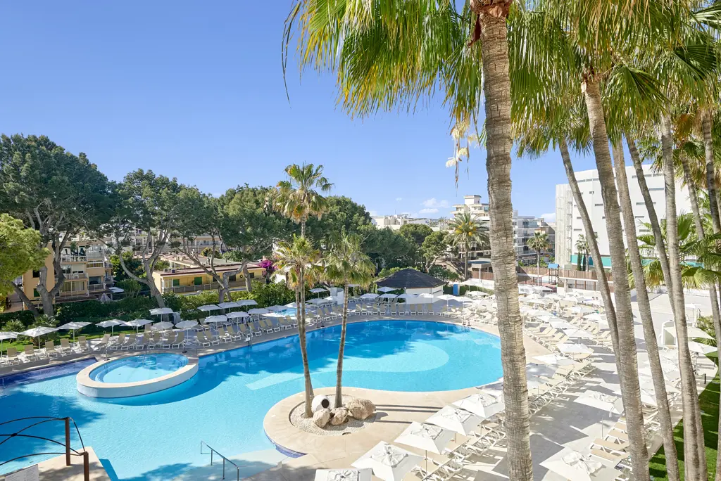 Iberostar Waves Cristina Logies - Hotel