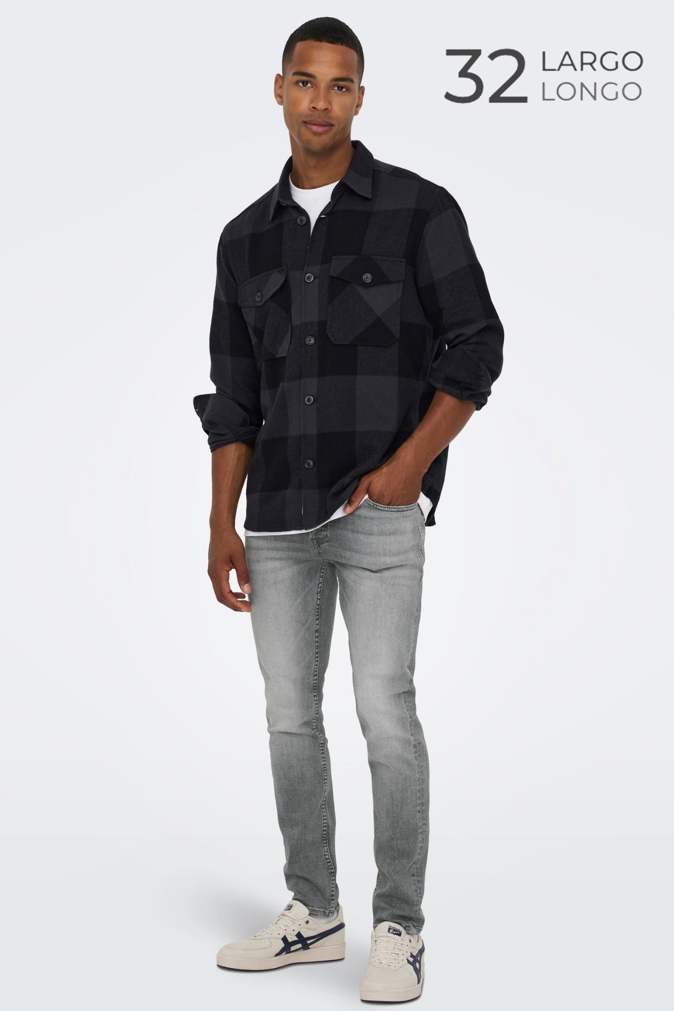 calça jeans slim cinza escuro