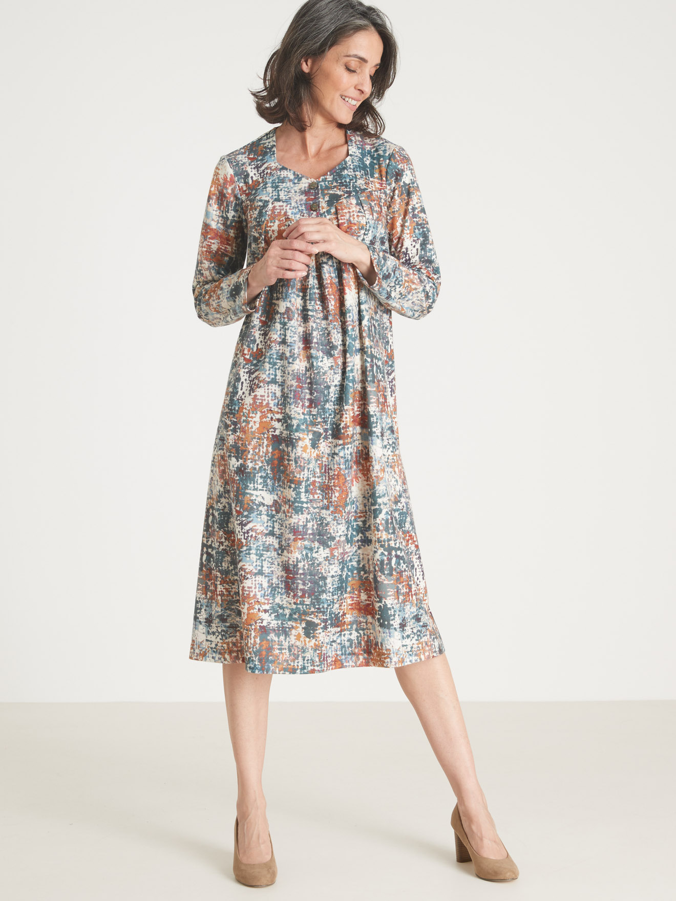 Robe housse encolure V fantaisie