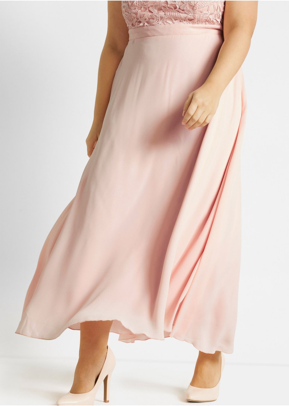 Robe longue de soirée à dentelle