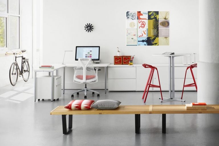Vitra Asterisk Clock klok Ø25 zwart