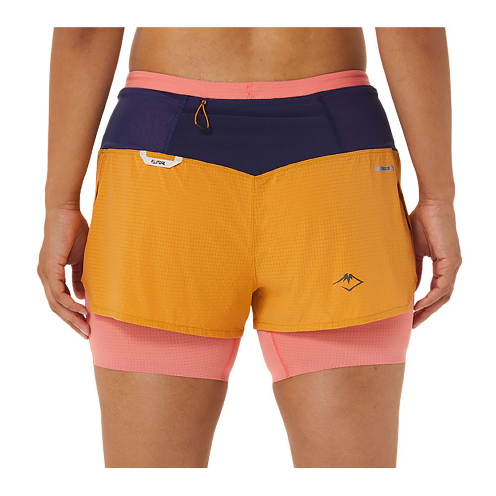 Asics FUJITRAIL™ 2-N-1 - Short Femme sandstorm/papaya