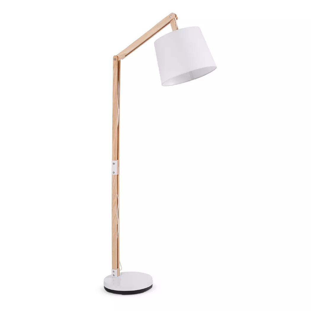 Stehlampe Carlyn