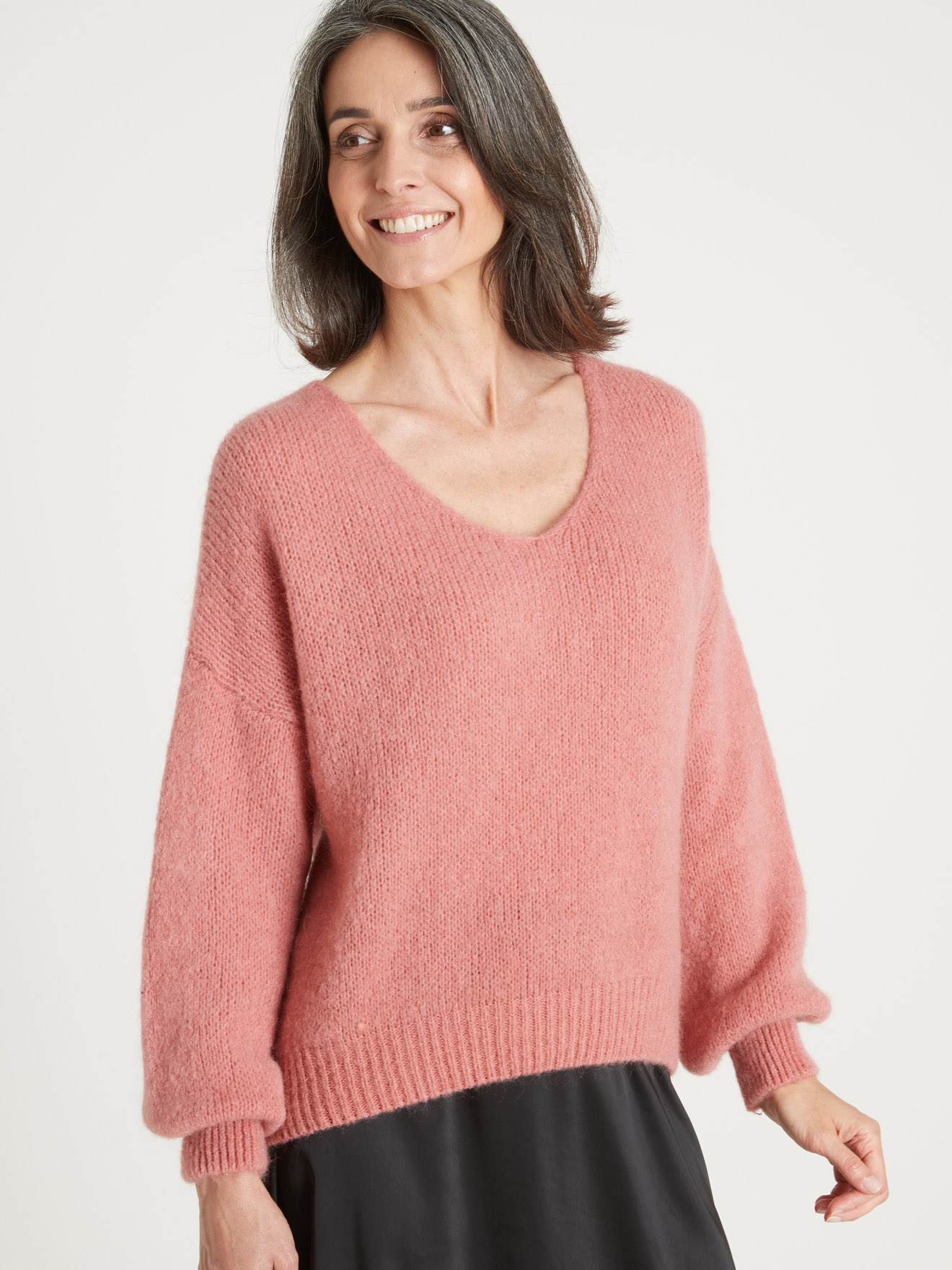 Pull col V avec mohair et laine